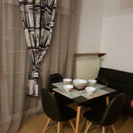 Deluxe Lilian Apartment *